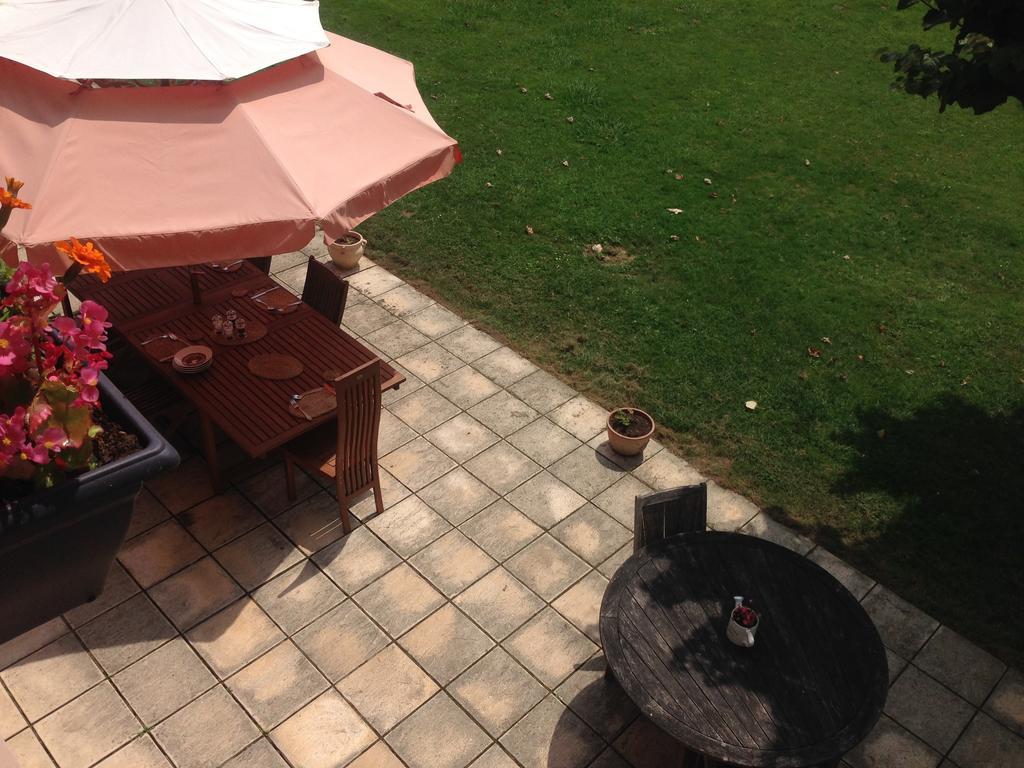 Arret Et Aller Bed and Breakfast Argagnon Esterno foto