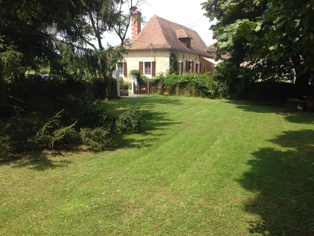 Arret Et Aller Bed and Breakfast Argagnon Esterno foto