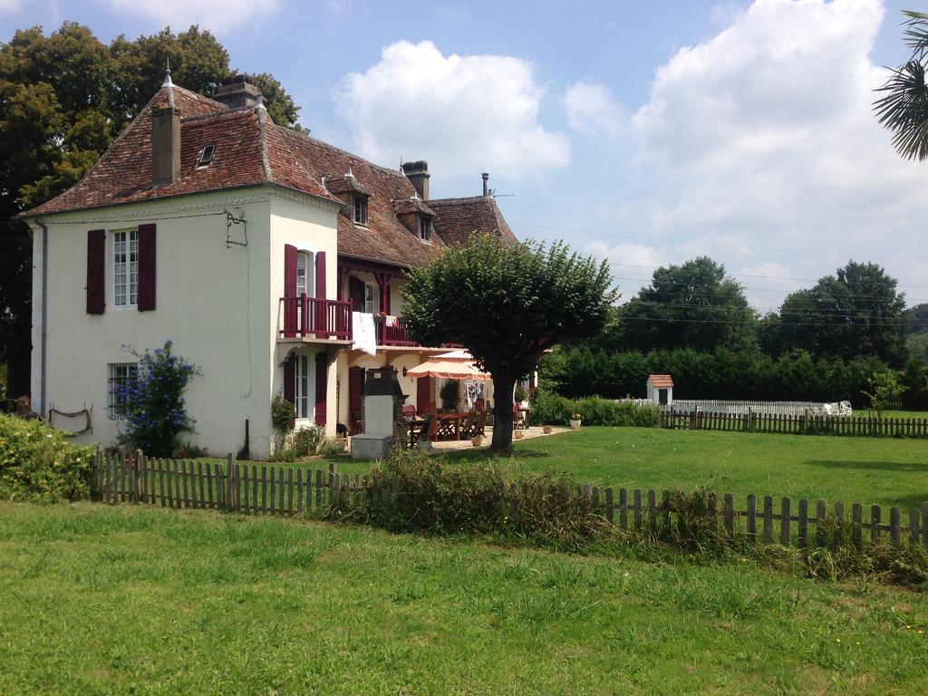 Arret Et Aller Bed and Breakfast Argagnon Esterno foto