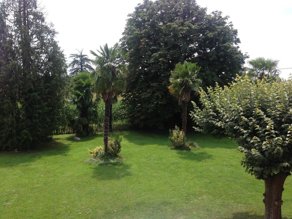 Arret Et Aller Bed and Breakfast Argagnon Esterno foto